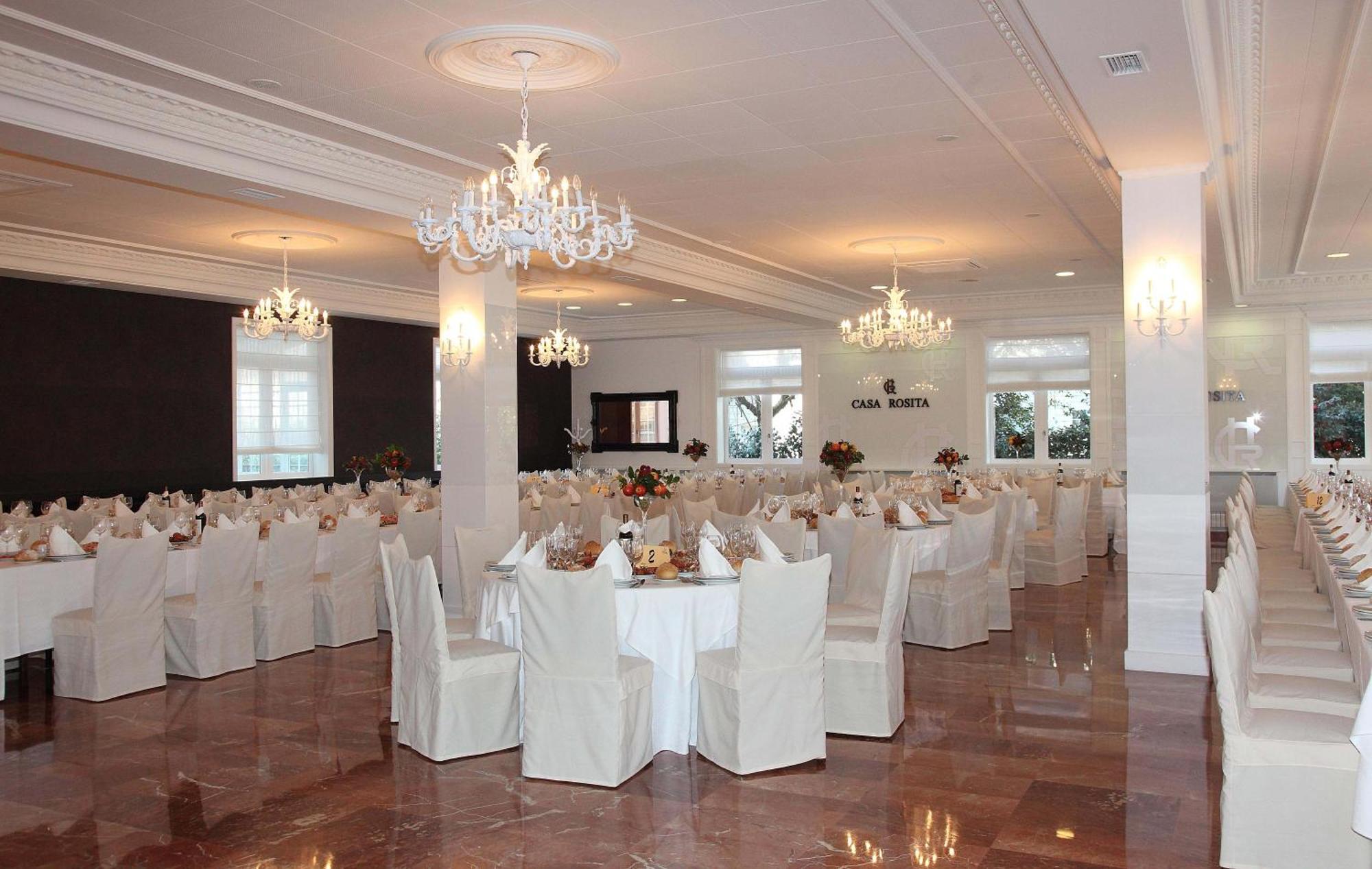קמבדוס Hotel - Restaurante Casa Rosita מראה חיצוני תמונה