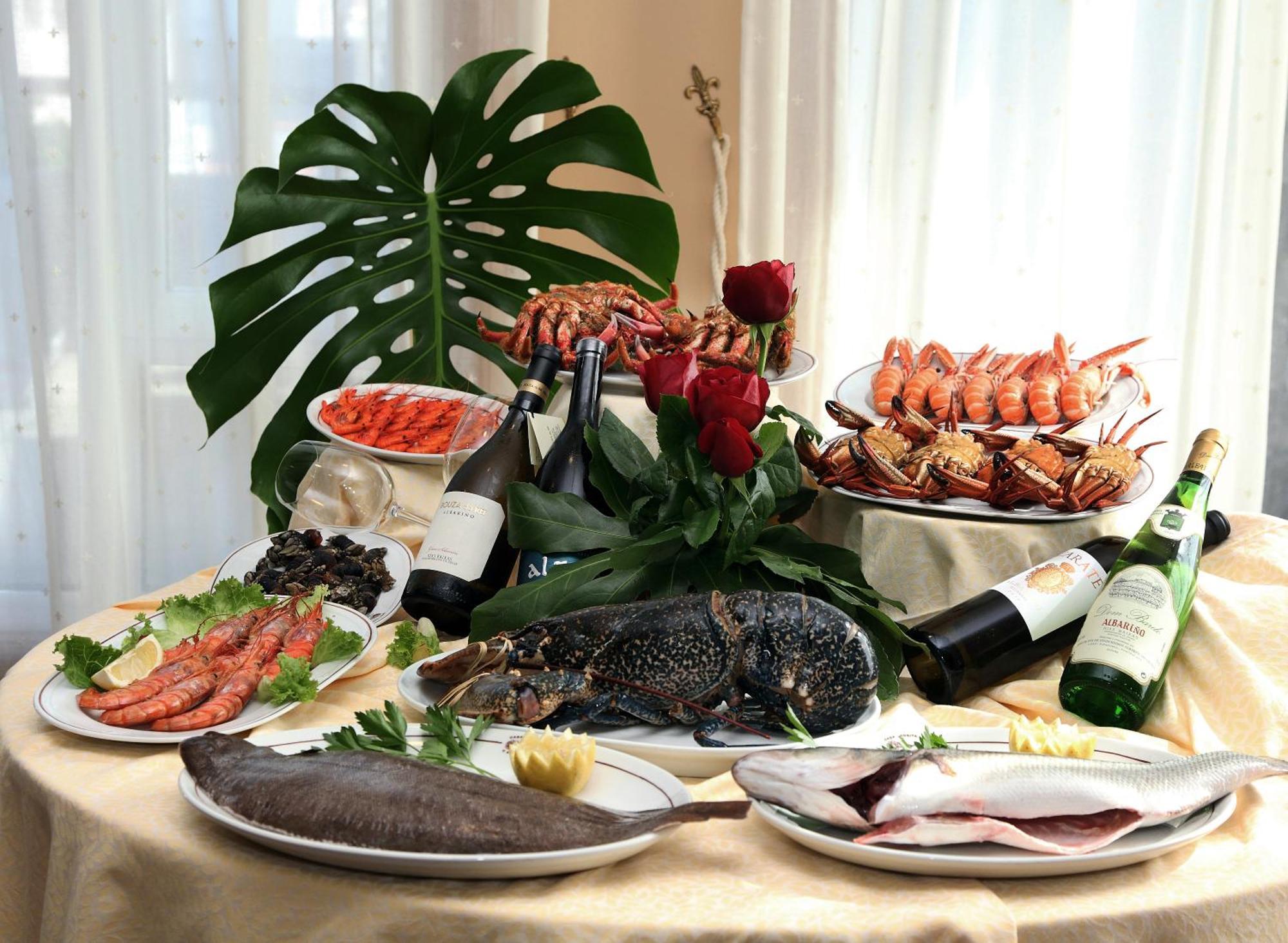 קמבדוס Hotel - Restaurante Casa Rosita מראה חיצוני תמונה